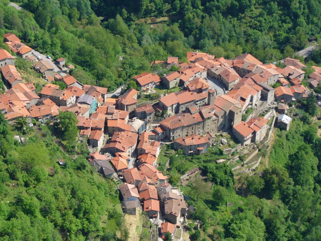 Il Borgo Dei Corsi - Charming Holiday Apartments Ortignano Raggiolo Екстериор снимка
