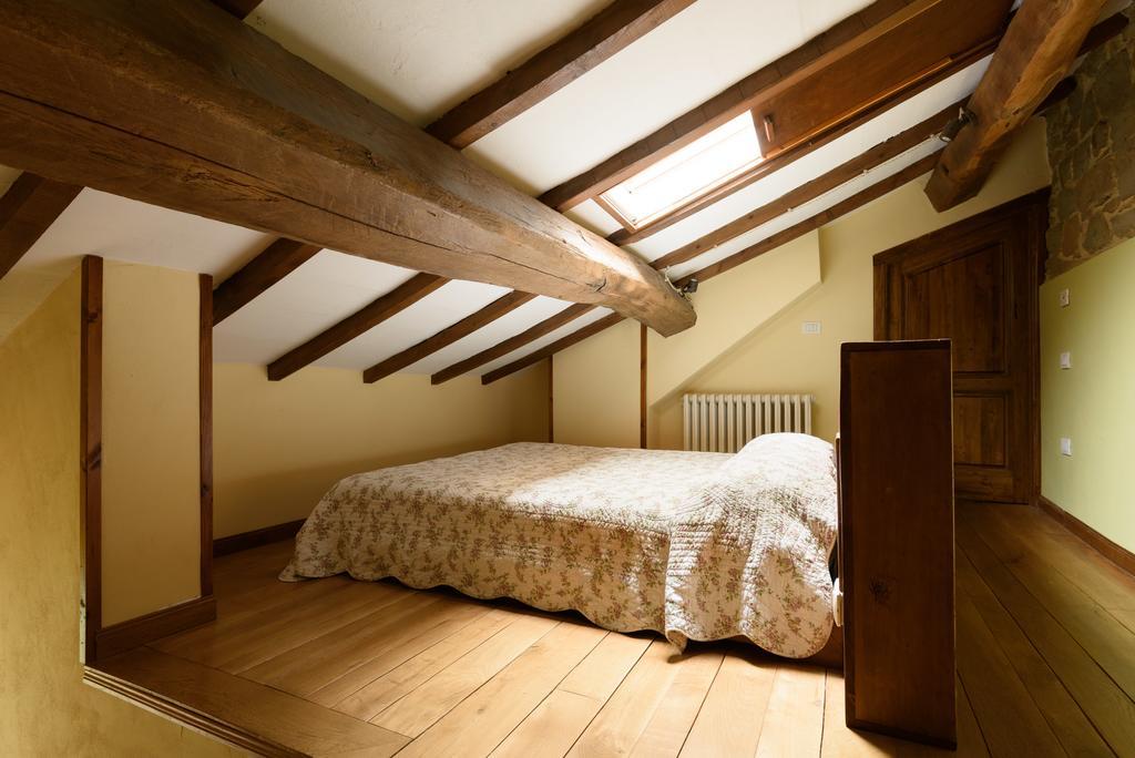 Il Borgo Dei Corsi - Charming Holiday Apartments Ortignano Raggiolo Екстериор снимка