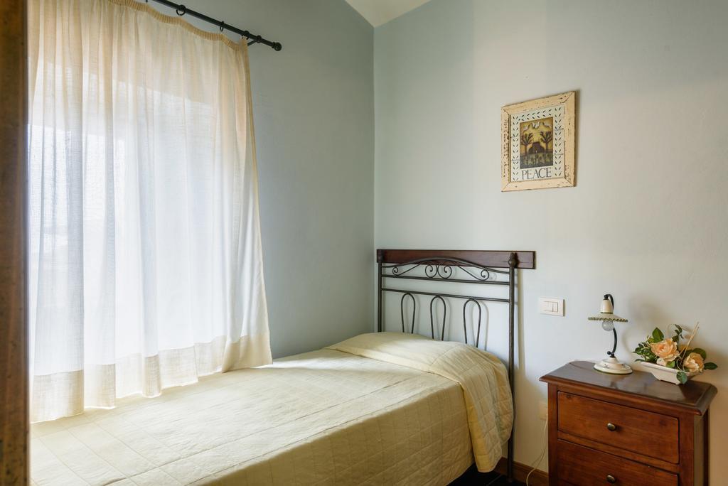 Il Borgo Dei Corsi - Charming Holiday Apartments Ortignano Raggiolo Екстериор снимка