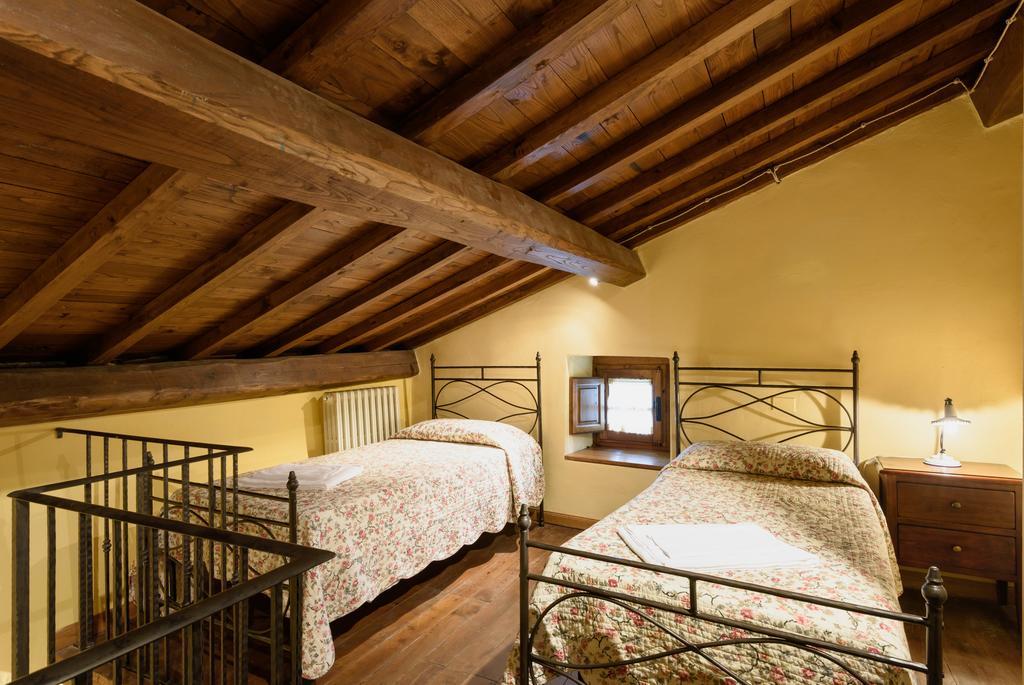 Il Borgo Dei Corsi - Charming Holiday Apartments Ortignano Raggiolo Екстериор снимка