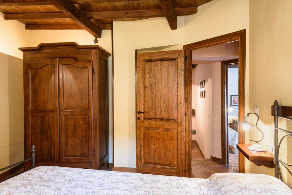 Il Borgo Dei Corsi - Charming Holiday Apartments Ortignano Raggiolo Екстериор снимка